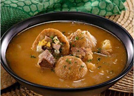 Caldo De Bolas