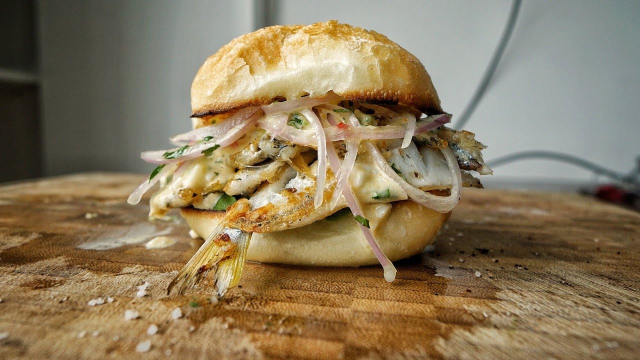 Pan Con Pejerrey