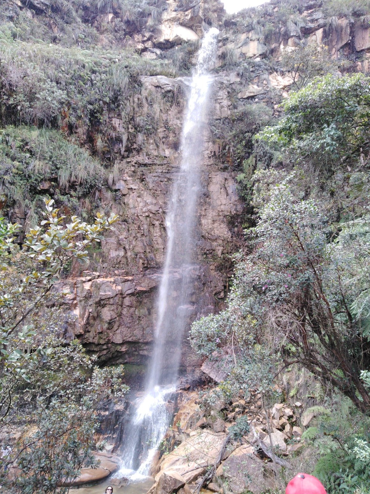Cascada Alcate