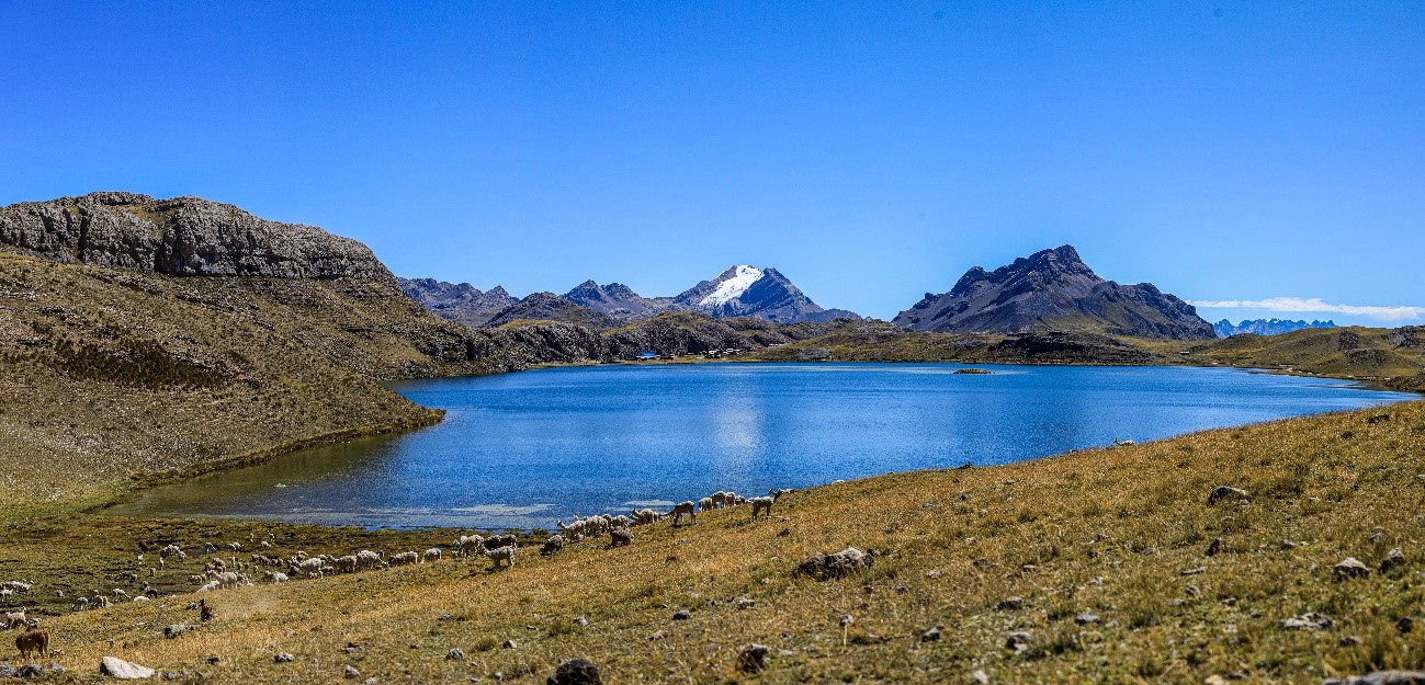 Laguna Yantac