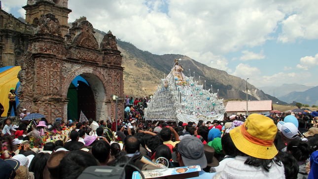 Festividad Religiosa De La Virgen De Cocharcas O Mamacha Cocharcas
